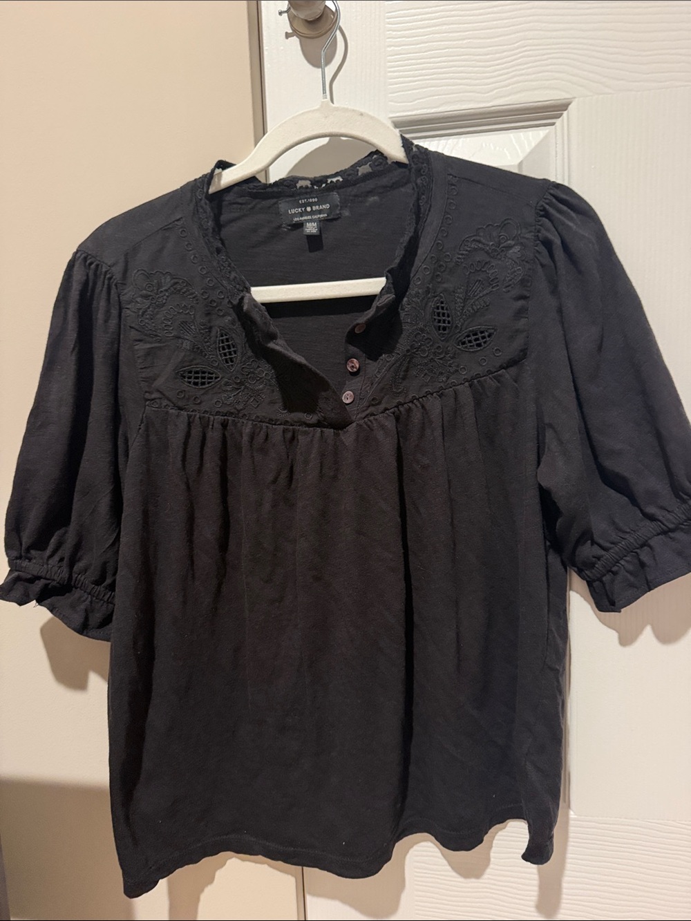 Lucky Brand Black Embroidered Puff-Sleeve Top